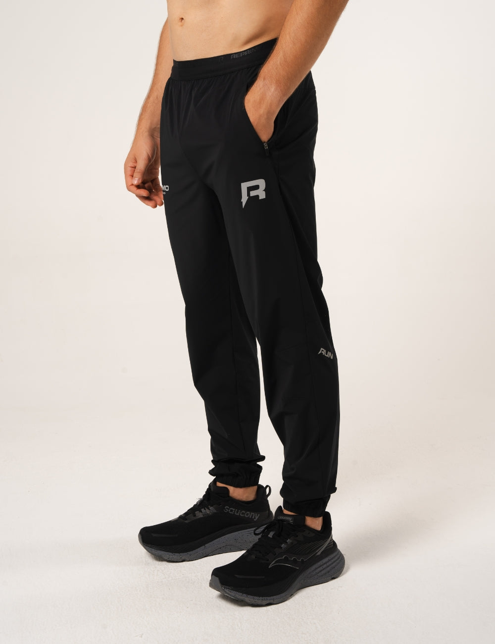 AR COLLECTIVE TRACK PANT - BLACK