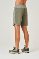 Curve Shorts - Khaki / Stone