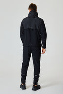 Summit Windbreaker - Onyx / Black / Red