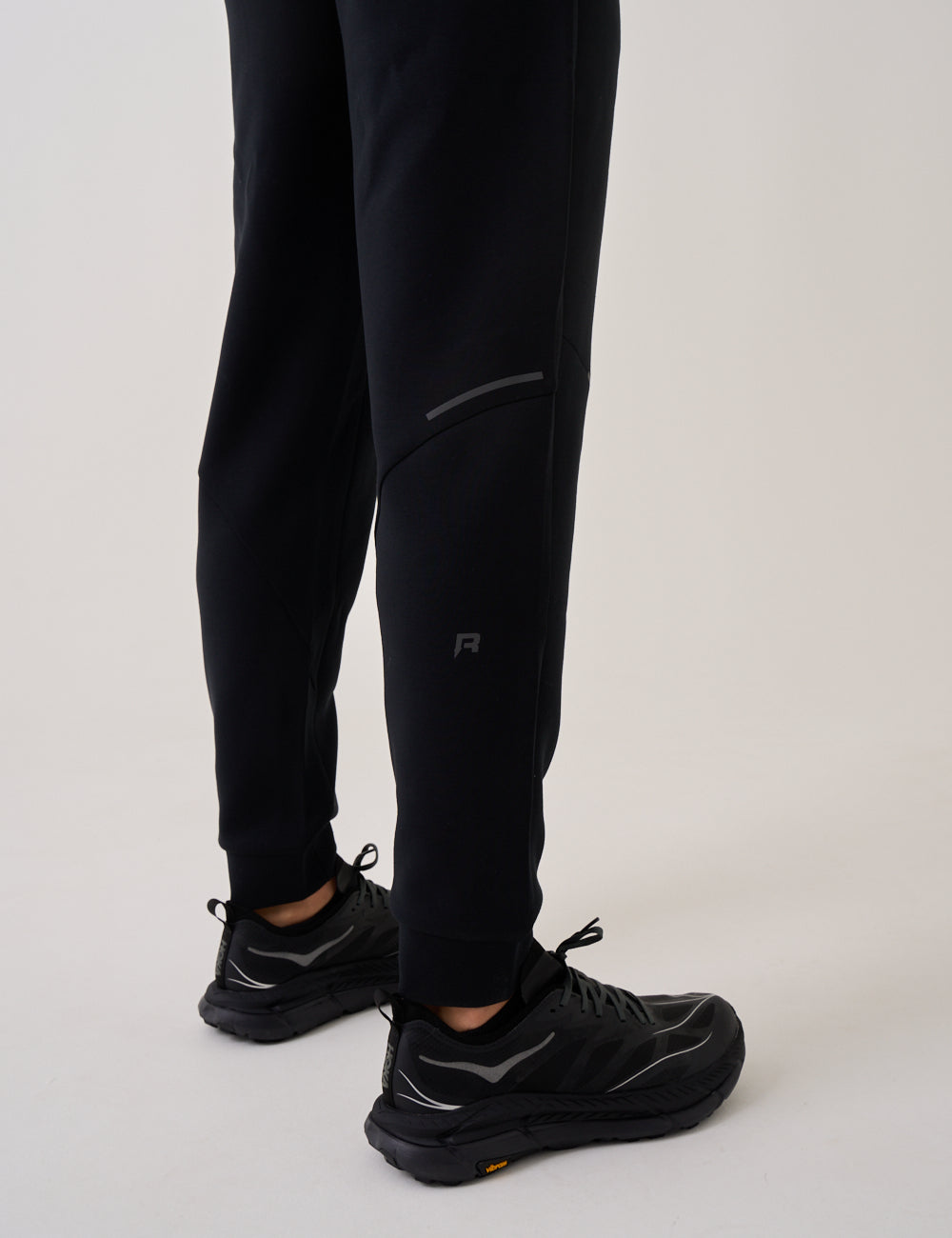 MOTION JOGGER - BLACK-4