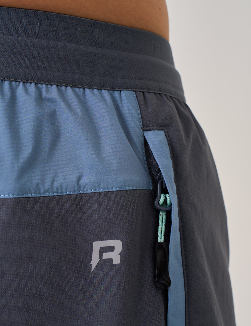 SUMMIT SHORT - DUSTY BLUE / TURBULENCE-3