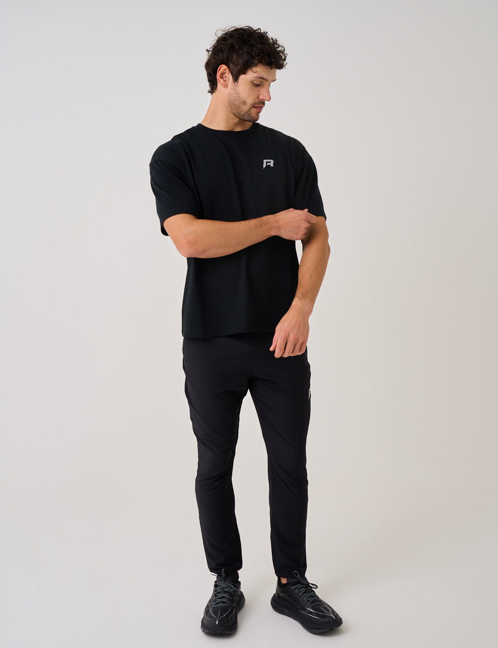 COLLECTIVE OVER SIZED T-SHIRT - BLACK-3