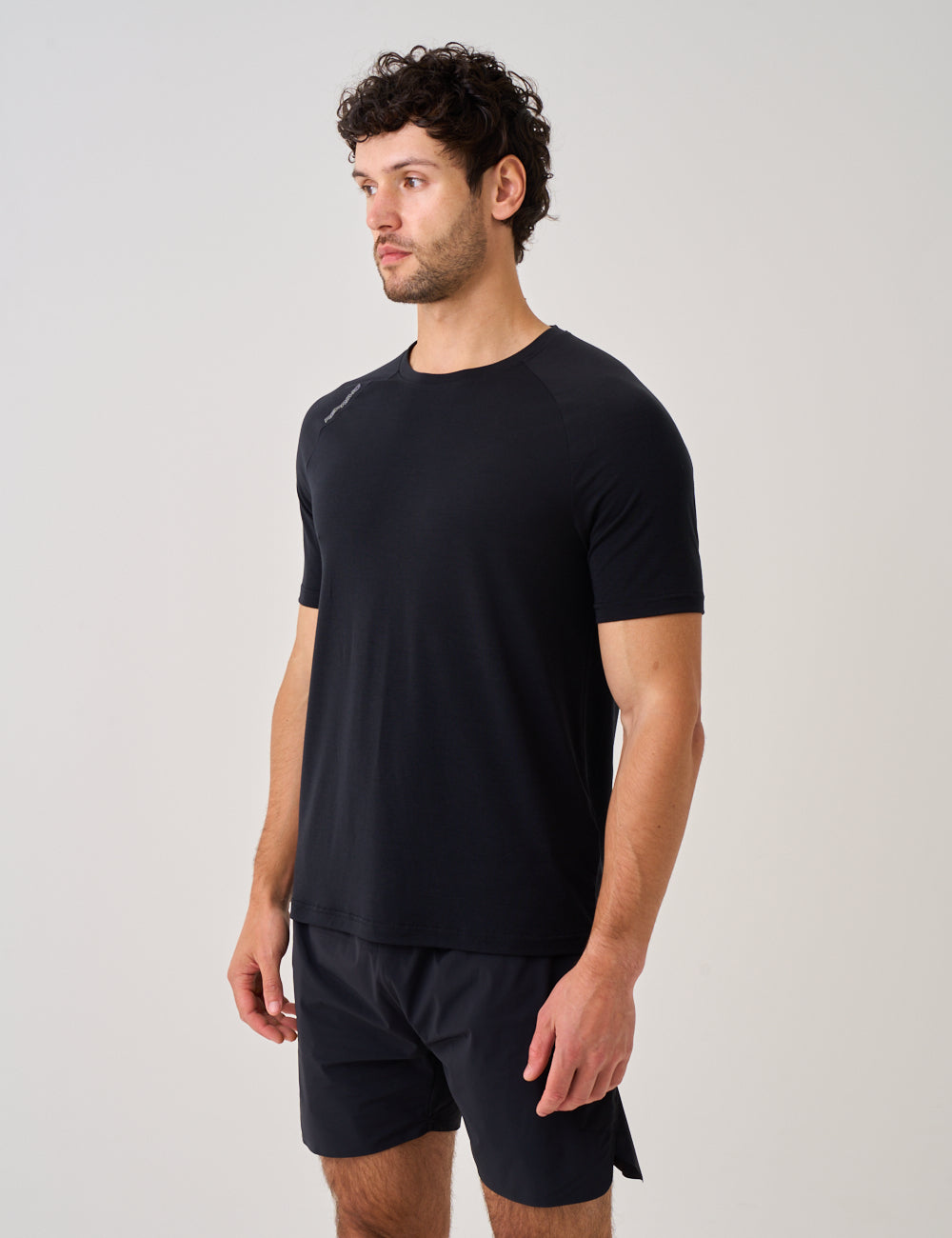 HORIZON  WOOL TECH T-SHIRT - BLACK-3