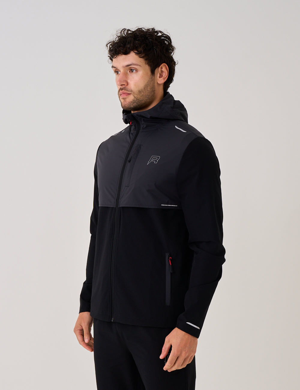 SUMMIT WINDBREAKER - BLACK / RED