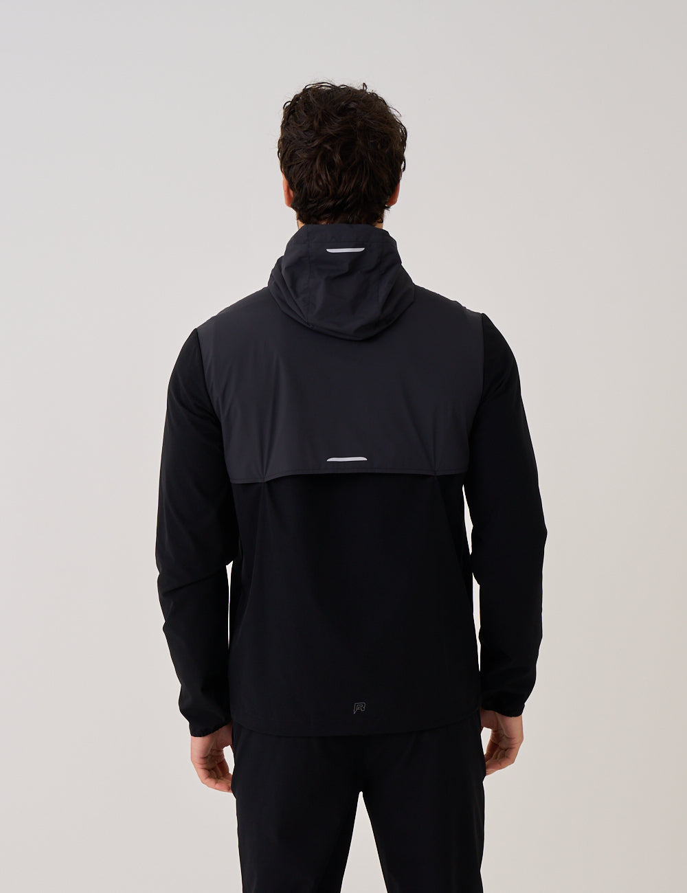 SUMMIT WINDBREAKER - BLACK / RED-3