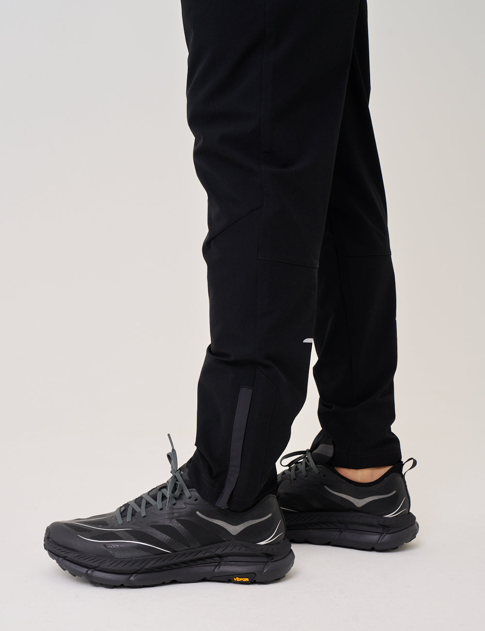 SUMMIT PANT - BLACK / RED-4