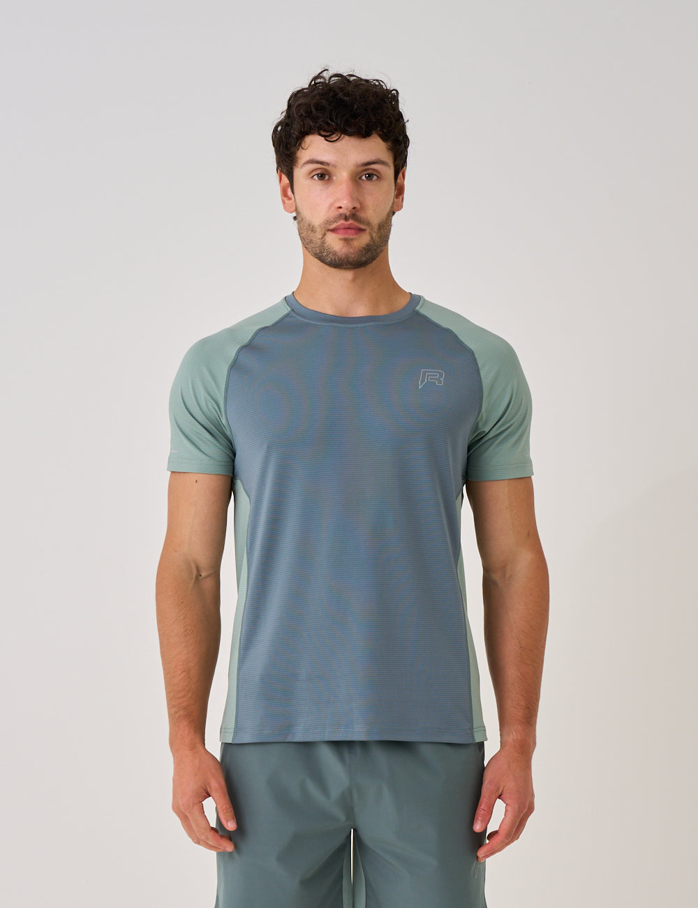CURVE T-SHIRT - URBAN FERN / BOTTLE GREEN
