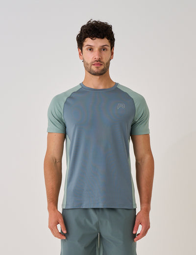 CURVE T-SHIRT - URBAN FERN / BOTTLE GREEN
