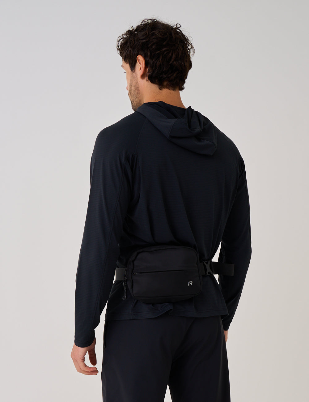 STRIDER CROSSBODY BAG - BLACK-3