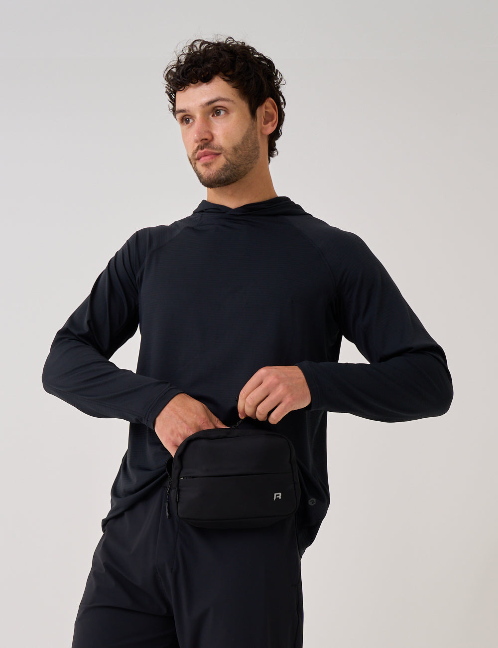STRIDER CROSSBODY BAG - BLACK-4